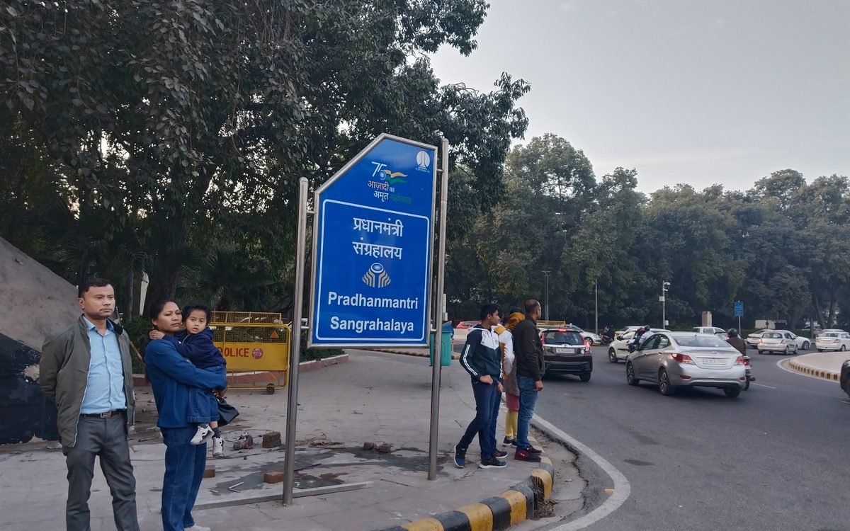 Parking & Pedestrian Wayfinding 4